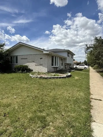 4024 West 103rd Street Oak Lawn IL 60453