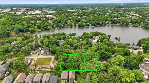 24011 North Valley Road Lake Zurich IL 60047