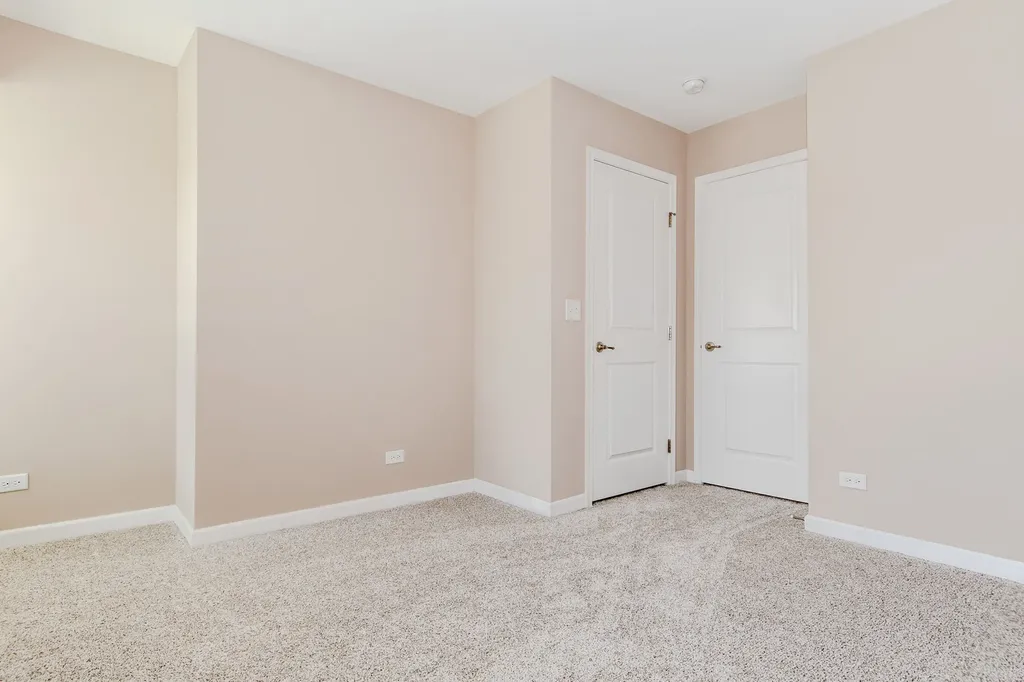 216 North Commerce Street Aurora IL 60504