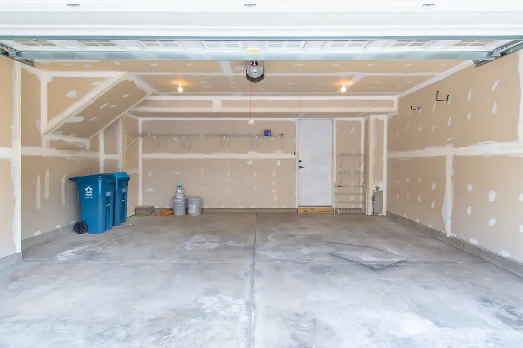 216 North Commerce Street Aurora IL 60504