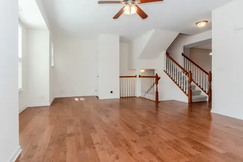 216 North Commerce Street Aurora IL 60504