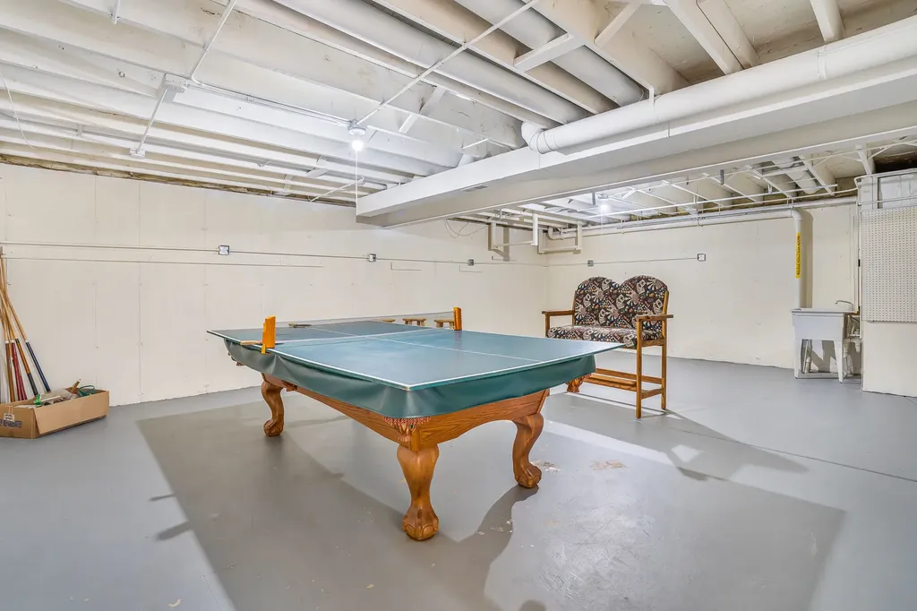 10499 Fleetwood Street Huntley IL 60142