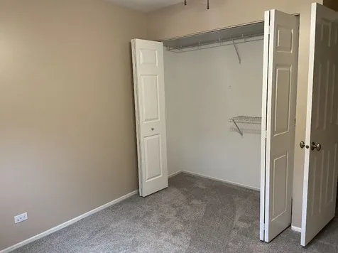 199 Dublin Court Schaumburg IL 60194