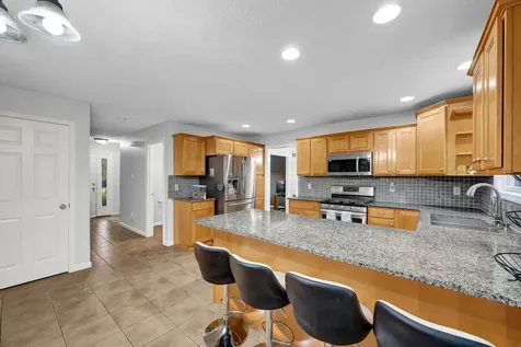 3306 Crossgate Drive Bloomington IL 61704