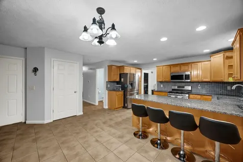 3306 Crossgate Drive Bloomington IL 61704