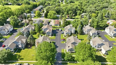 615 Silver Creek Road Woodstock IL 60098