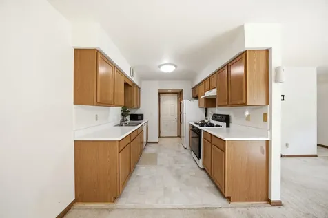 615 Silver Creek Road Woodstock IL 60098