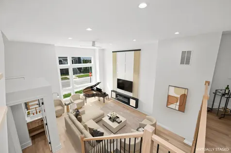 712 East 41 Street Chicago IL 60653