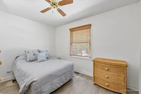 39W030 Poplar Lane St. Charles IL 60175