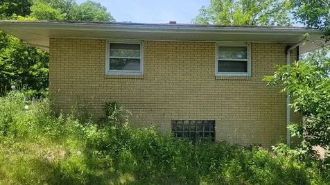 3707 Oak Grove Avenue Rockford IL 61108