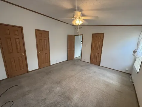 221 Begonia Drive Matteson IL 60443