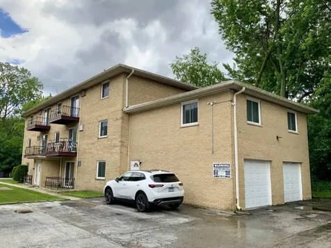 17766 Rosewood Drive Lansing IL 60438