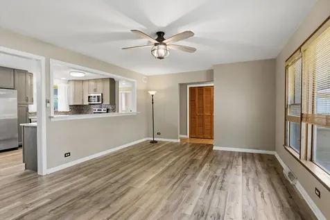 6231 Linden Lane La Grange Highlands IL 60525