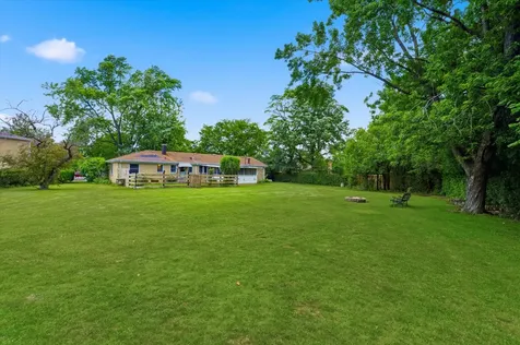 6231 Linden Lane La Grange Highlands IL 60525