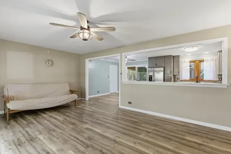 6231 Linden Lane La Grange Highlands IL 60525