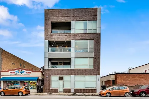 4042 North Pulaski Road Chicago IL 60641