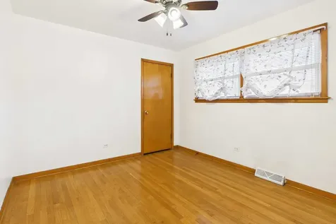 2435 Nona Street Franklin Park IL 60131