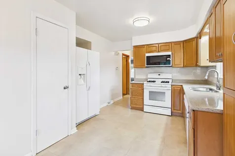 2435 Nona Street Franklin Park IL 60131