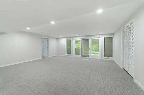 71 Oak Creek Drive Yorkville IL 60560