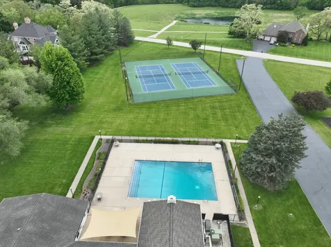 71 Oak Creek Drive Yorkville IL 60560