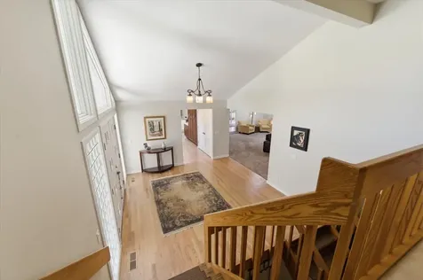71 Oak Creek Drive Yorkville IL 60560
