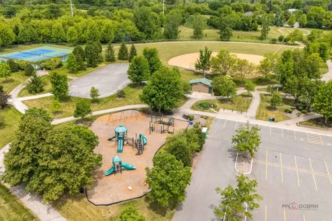 41 Park View Lane Hawthorn Woods IL 60047