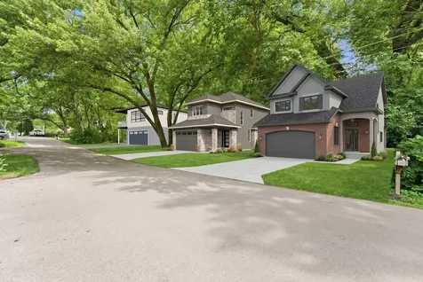24017 North Valley Road Lake Zurich IL 60047