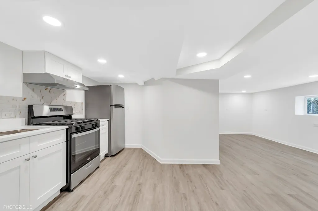 3649 North Overhill Avenue Chicago IL 60634