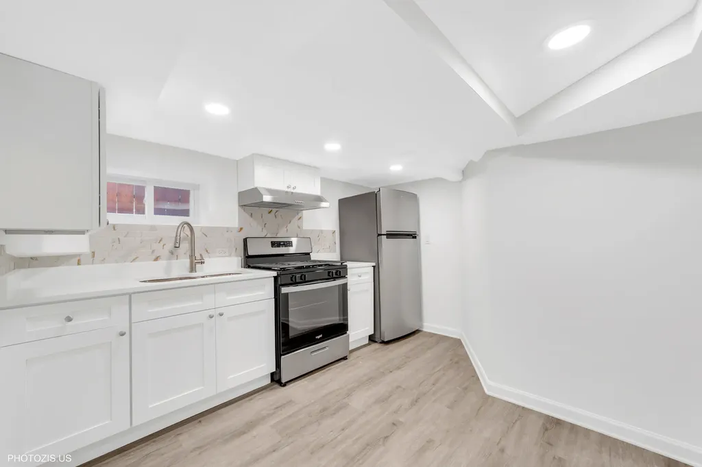 3649 North Overhill Avenue Chicago IL 60634