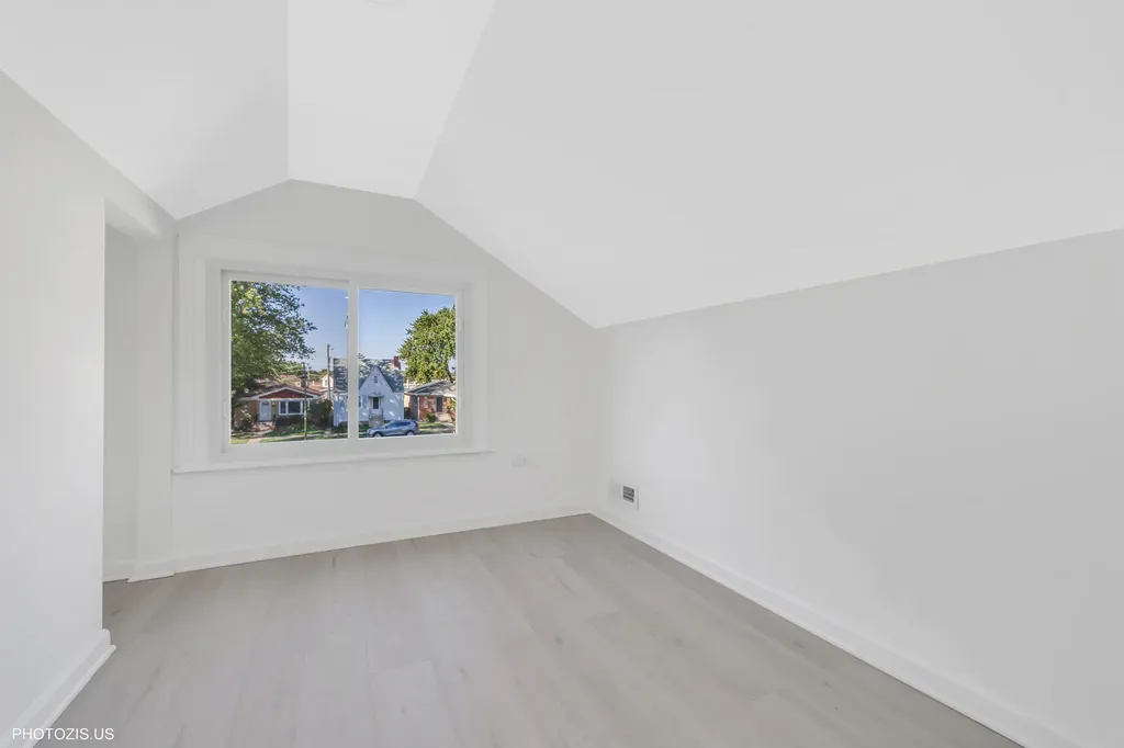 3649 North Overhill Avenue Chicago IL 60634
