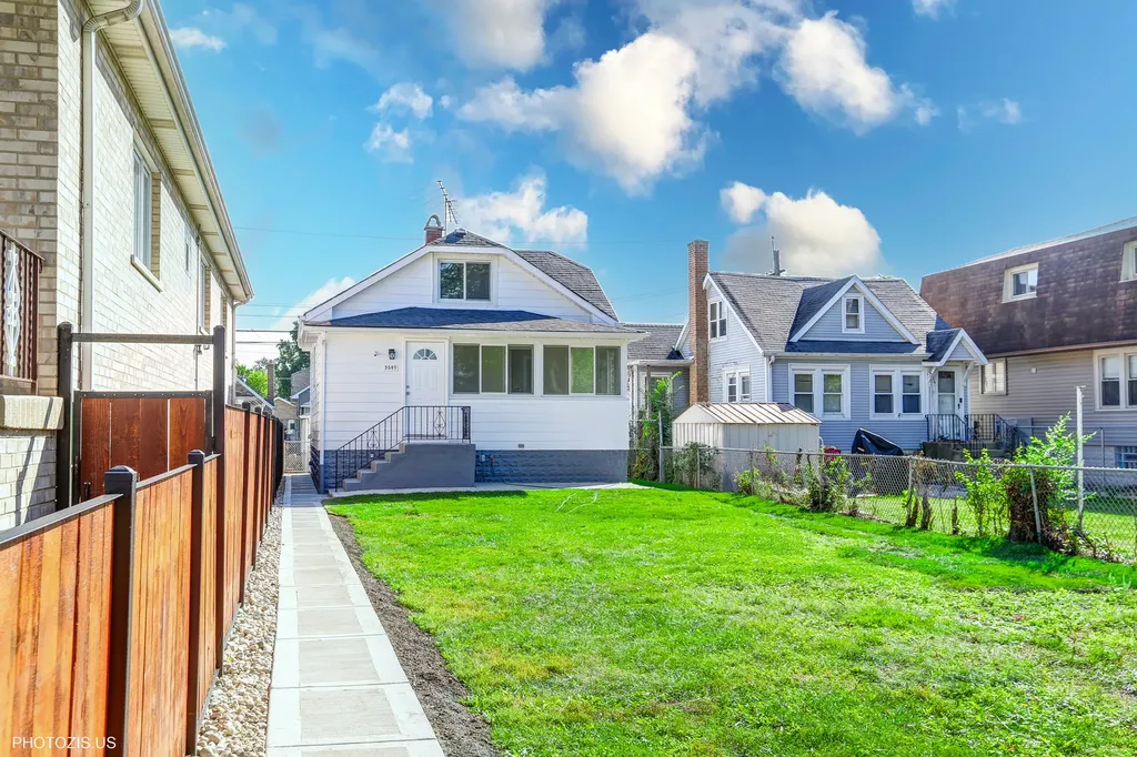 3649 North Overhill Avenue Chicago IL 60634