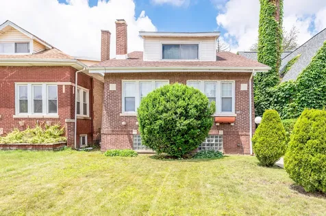 7710 South Euclid Avenue Chicago IL 60649