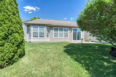2886 Edgewater Drive Elgin IL 60124