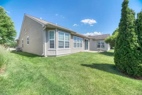 2886 Edgewater Drive Elgin IL 60124