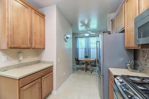 2886 Edgewater Drive Elgin IL 60124