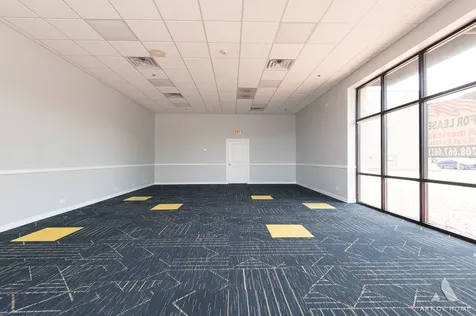 7929 West Cermak Road North Riverside IL 60546