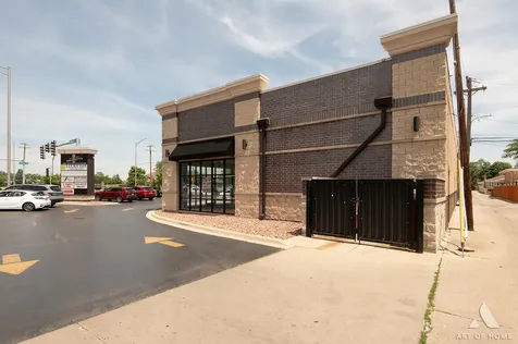 7929 West Cermak Road North Riverside IL 60546