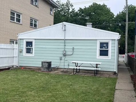 2204 North River Road River Grove IL 60171