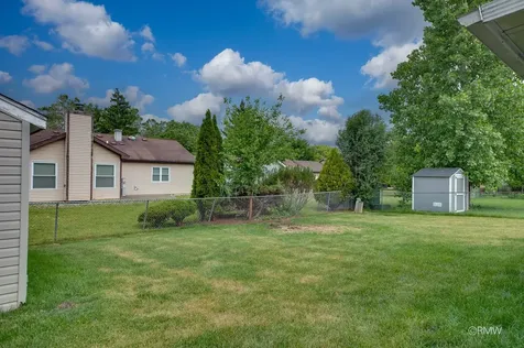 922 Capistrano Terrace Bartlett IL 60103