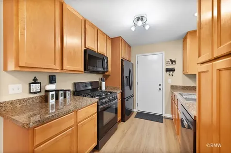 922 Capistrano Terrace Bartlett IL 60103