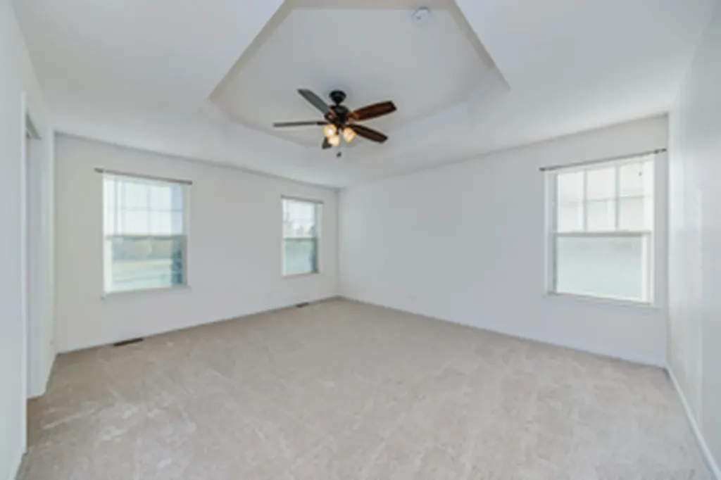 212 Commerce Street E Aurora IL 60504