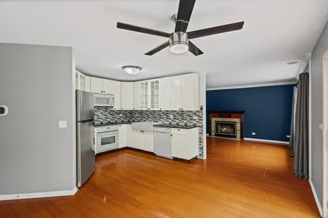 4456 West Lawn Avenue Waukegan IL 60085