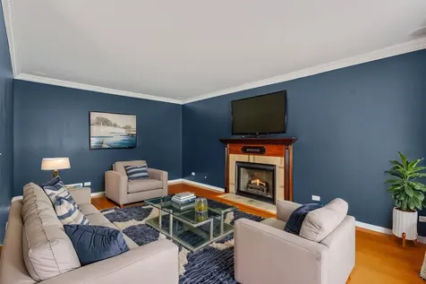 4456 West Lawn Avenue Waukegan IL 60085