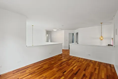 4456 West Lawn Avenue Waukegan IL 60085
