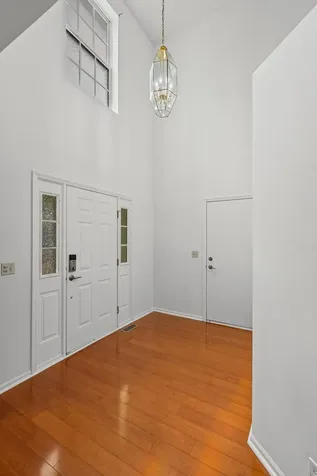 4456 West Lawn Avenue Waukegan IL 60085