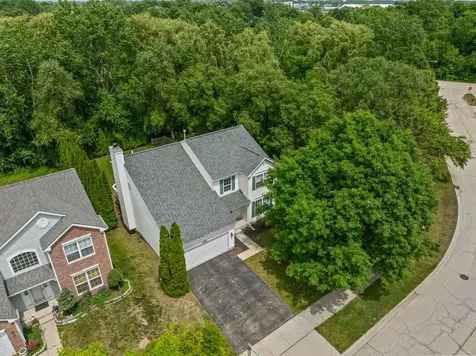 4456 West Lawn Avenue Waukegan IL 60085