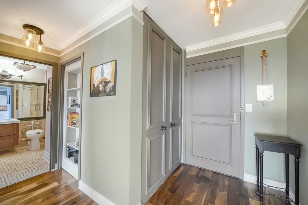 2800 North Lake Shore Drive Chicago IL 60657