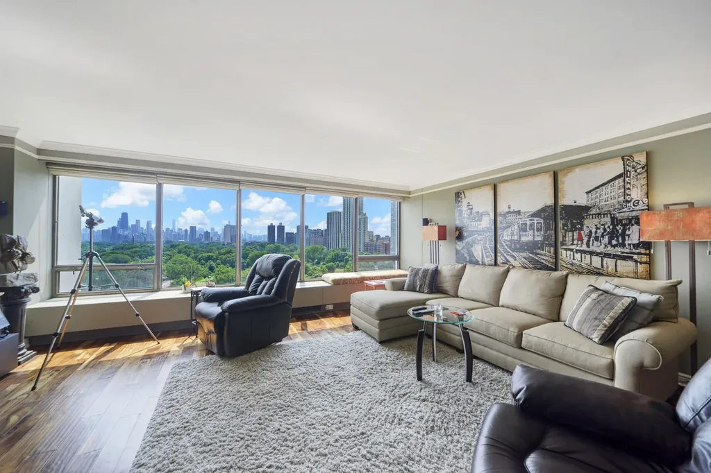 2800 North Lake Shore Drive Chicago IL 60657