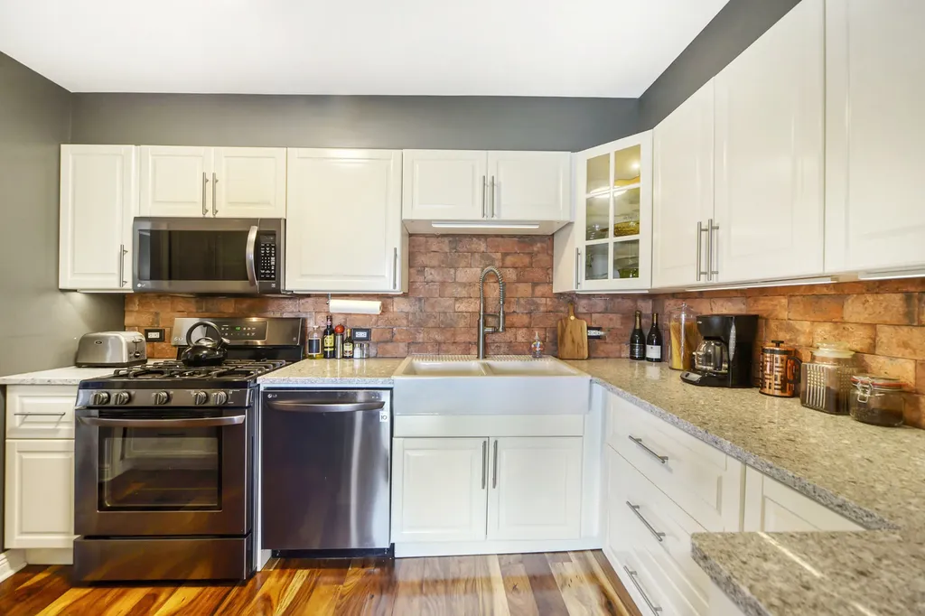2800 North Lake Shore Drive Chicago IL 60657