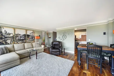 2800 North Lake Shore Drive Chicago IL 60657
